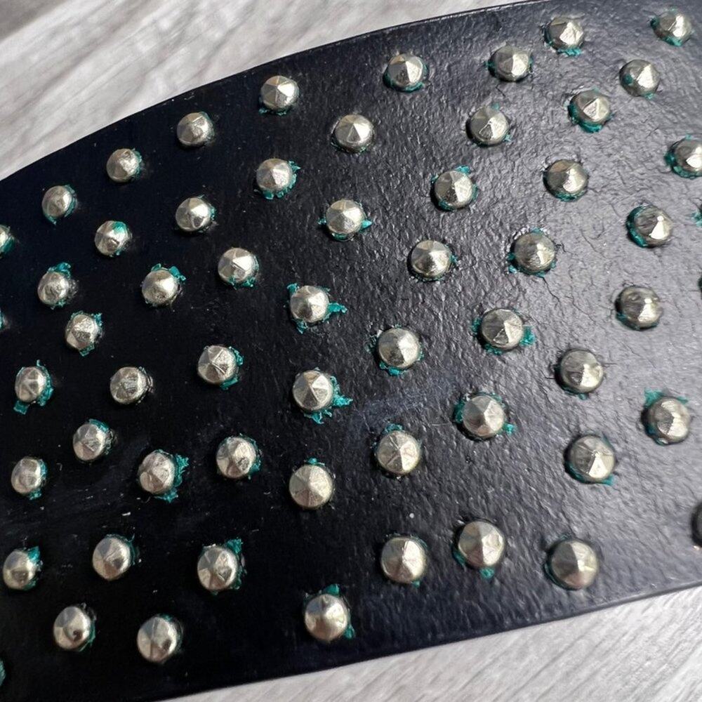 Fossil Black Leather Studded Belt Marked as a Medium - Picture 7 of 8